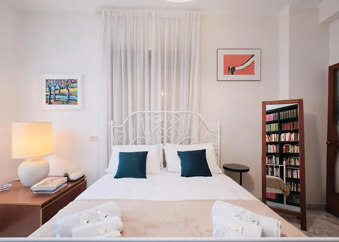 Penthouse 5 Minutes From The Vatican - 5 Bedrooms & 4 Bathrooms דירה רומא