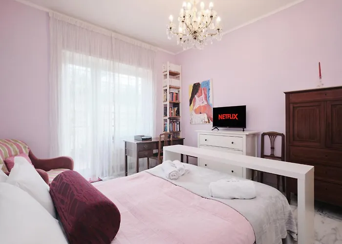 דירה Penthouse 5 Minutes From The Vatican - 5 Bedrooms & 4 Bathrooms רומא